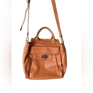 Caroll Crossbody Leather Bag